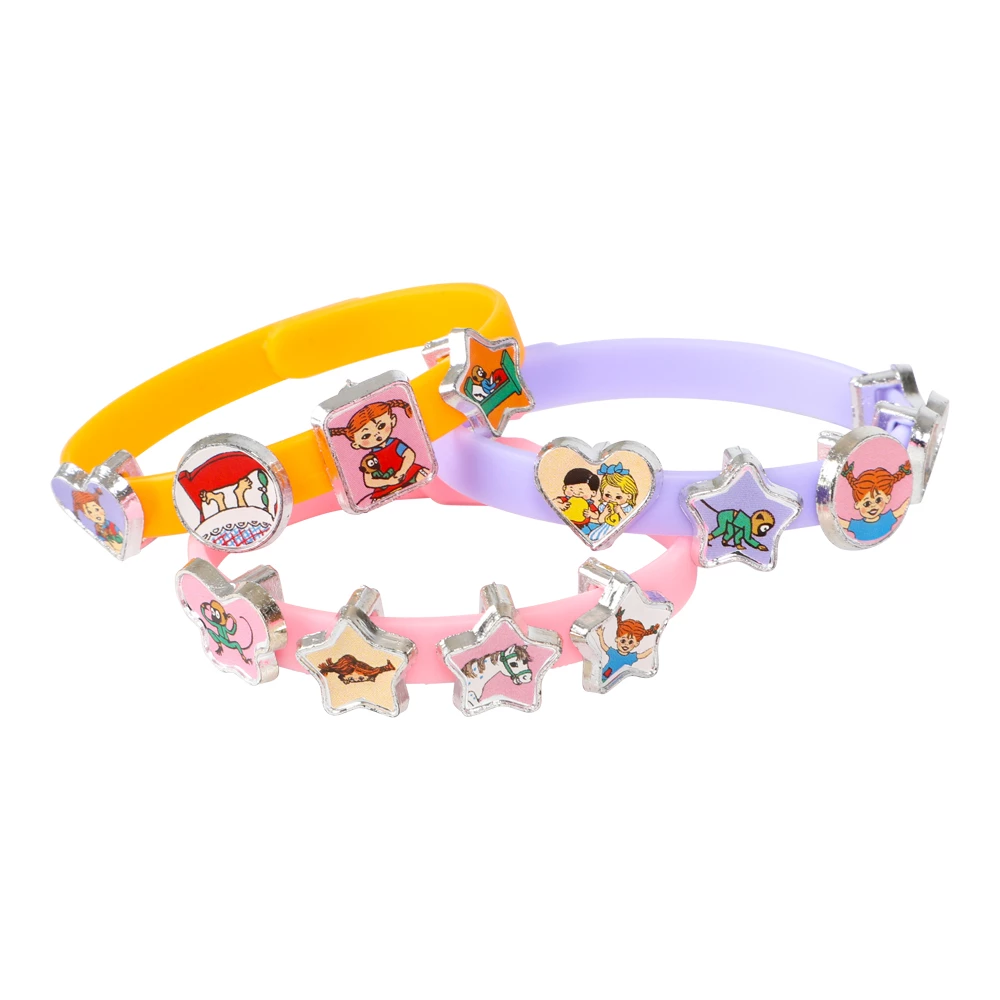 Armbandset Pippi L�ngstrump - 3 armband med 18 berlocker