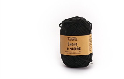 Svart amigurumi bomullsgarn 27 g - cirka 55 m Svart amigurumi bomullsgarn 27 g - cirka 55 m