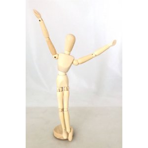 Modellsocka i tr� Sapiensh 30cm