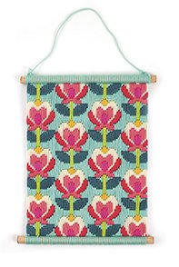 Broderikit med lotusblomma på canvas Broderikit med lotusblomma på canvas