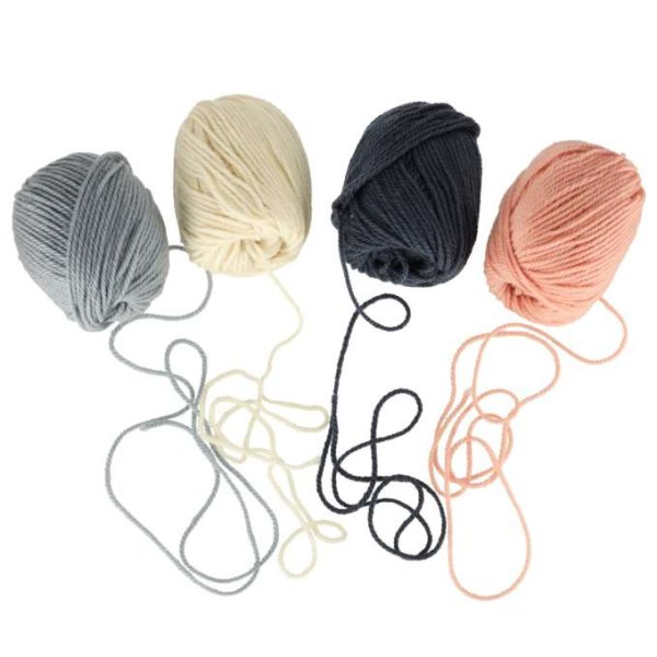 Garnnystanset 4 x 50 g 61 m Klassiska färger - Virkpaket Garnnystanset 4 x 50 g 61 m Klassiska färger - Virkpaket