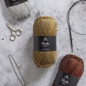 Svart får Ulrika Nature - 50g Svart får Ulrika Nature - 50g