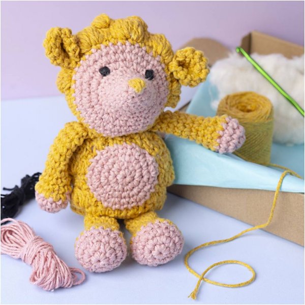 DIY-s�t amigurumi pindsvin lyser�d og varm gul - 1 pakke.