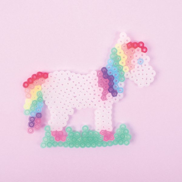 Rörpärlor glittermix i hink - 5000 st Rörpärlor glittermix i hink - 5000 st