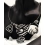 Halsband med minnestråd, 5 varv Halsband med minnestråd, 5 varv