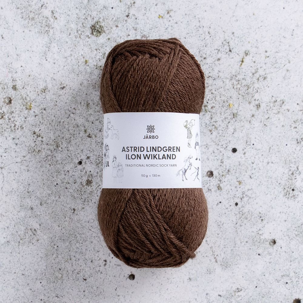 Astrid Lindgren & Ilon Wikland 50g Ronja Brun - Blandgarn, Garn, Sticka & virka