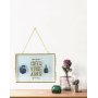 Rektangul�r glasram med kedja 18 x 13 cm