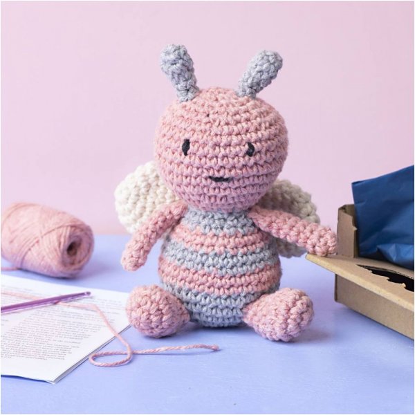 DIY-s�t amigurumi honningbi pastelfarver - 1 pakke.