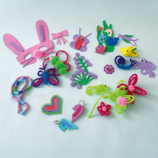 Pysselbox Skapa med pärlor, pompoms och piprensare Pysselbox Skapa med pärlor, pompoms och piprensare