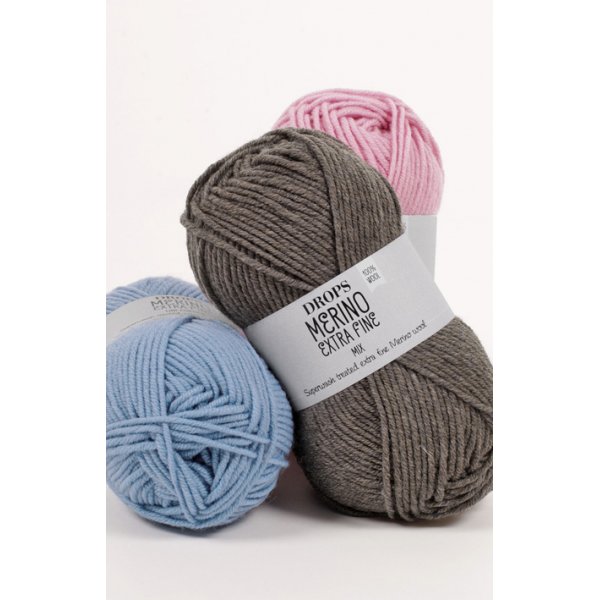 Drops Merino Extra Fine garn - 50g (ca 30 olika färgval) Drops Merino Extra Fine garn - 50g (ca 30 olika färgval)