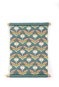 Broderikit med tropiska blommor p� canvas