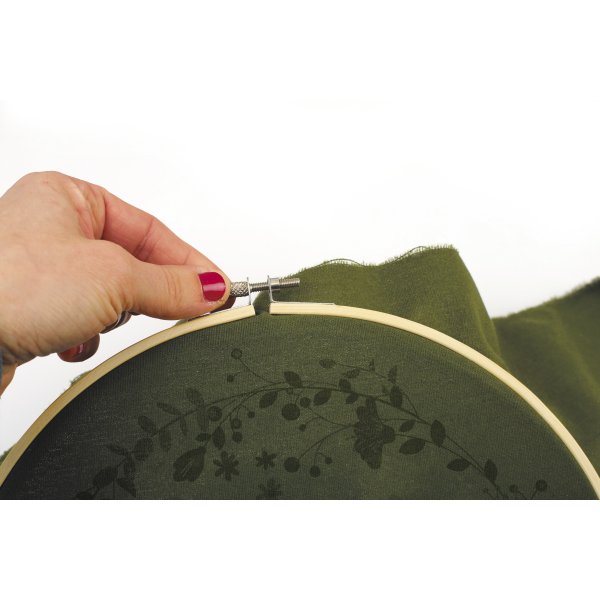 Broderikit med v�xtmotiv