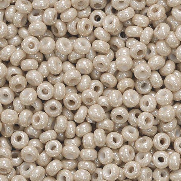 Glasp�rlor beige 2,5 mm, 13 g