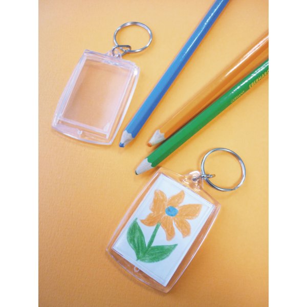 Transparenta nyckelringar, 5 x 4 cm, 6-pack Transparenta nyckelringar, 5 x 4 cm, 6-pack