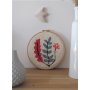Punch needle-kit med v�xtmotiv, 20 cm