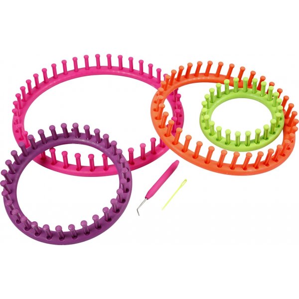 Runda stickringar med nålar och krokar - 4 st Runda stickringar med nålar och krokar - 4 st